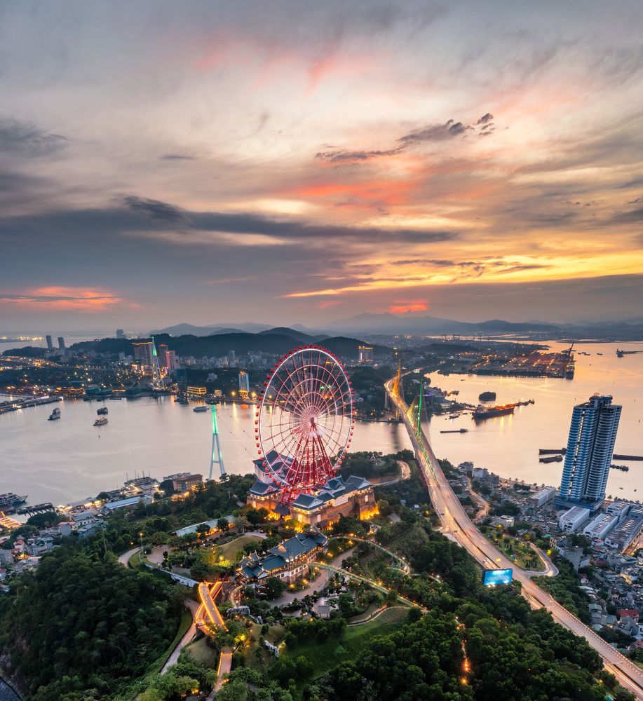 Photograph by Vu Viet Dung