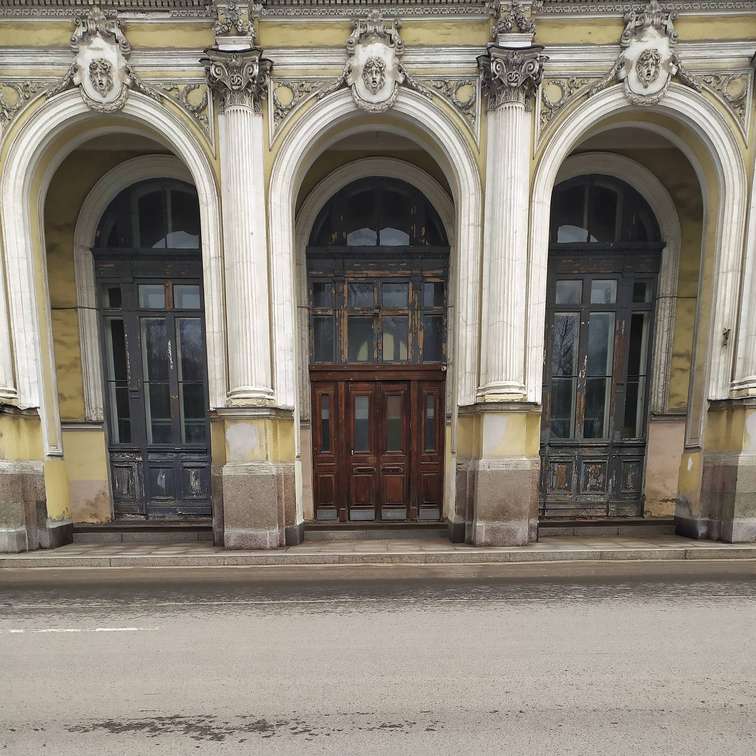 Photo #7890101