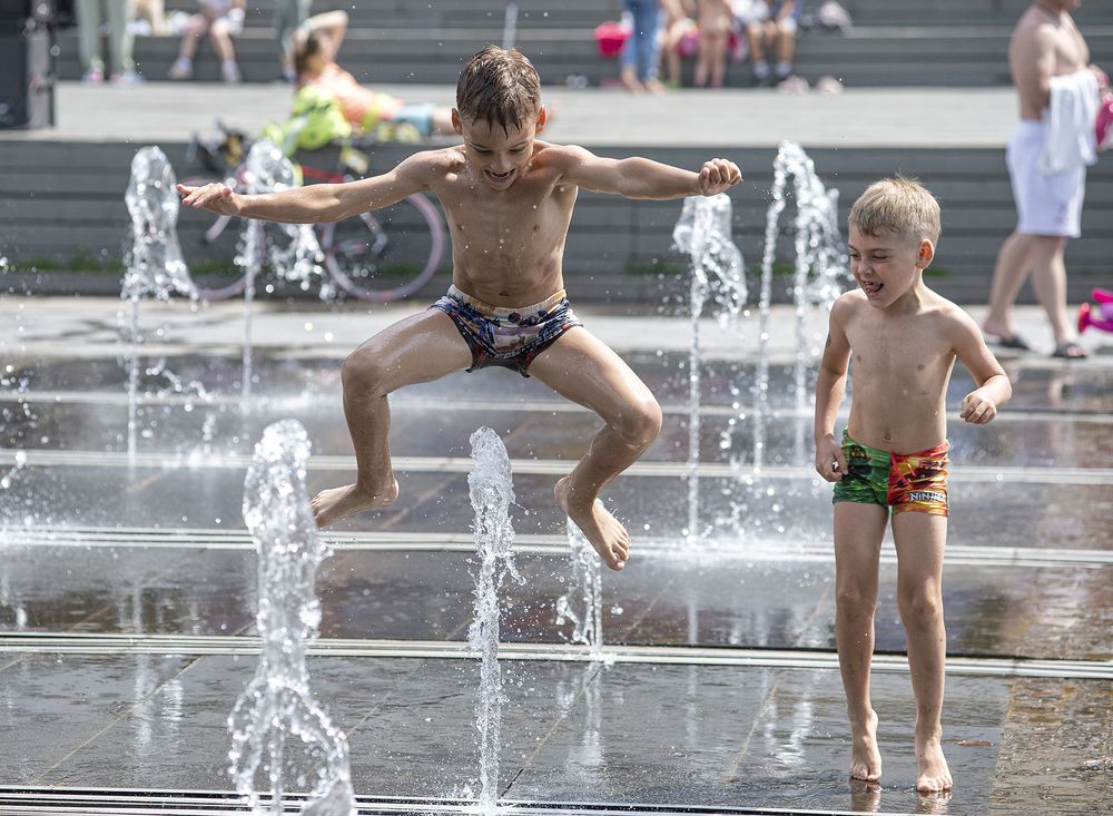 *** В движении