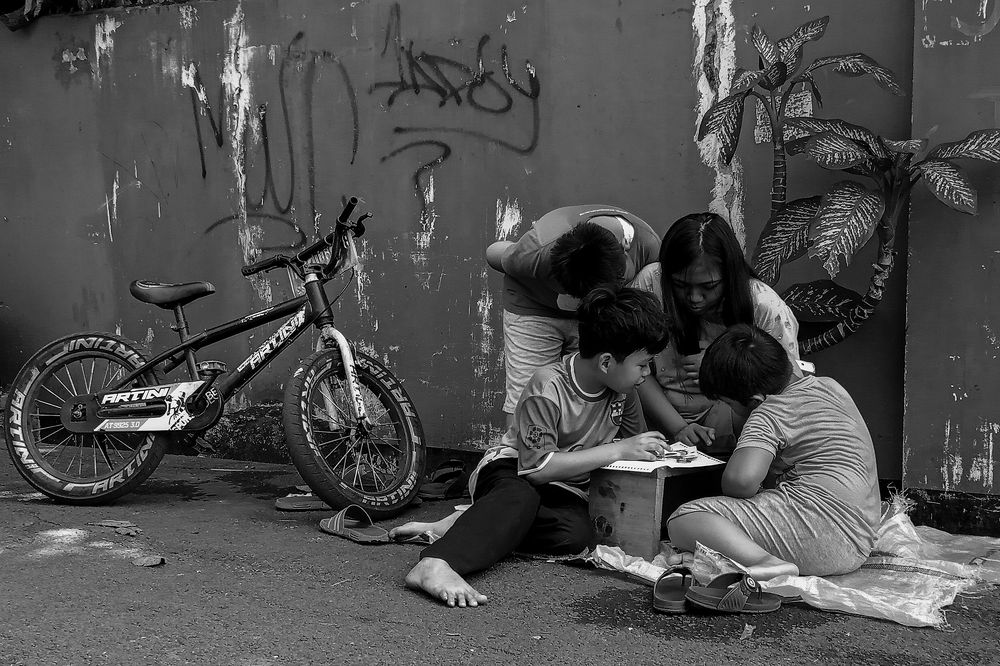 Studying With Friends