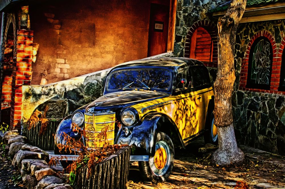 Photograph by Vitaliy Saposhnikov