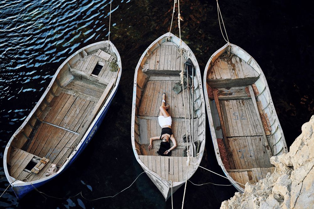 Лодка, море, девушка