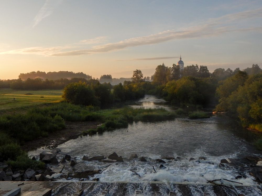 Летнее утро.