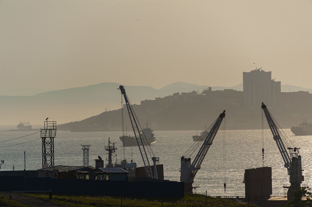 Бухта Золотой Рог