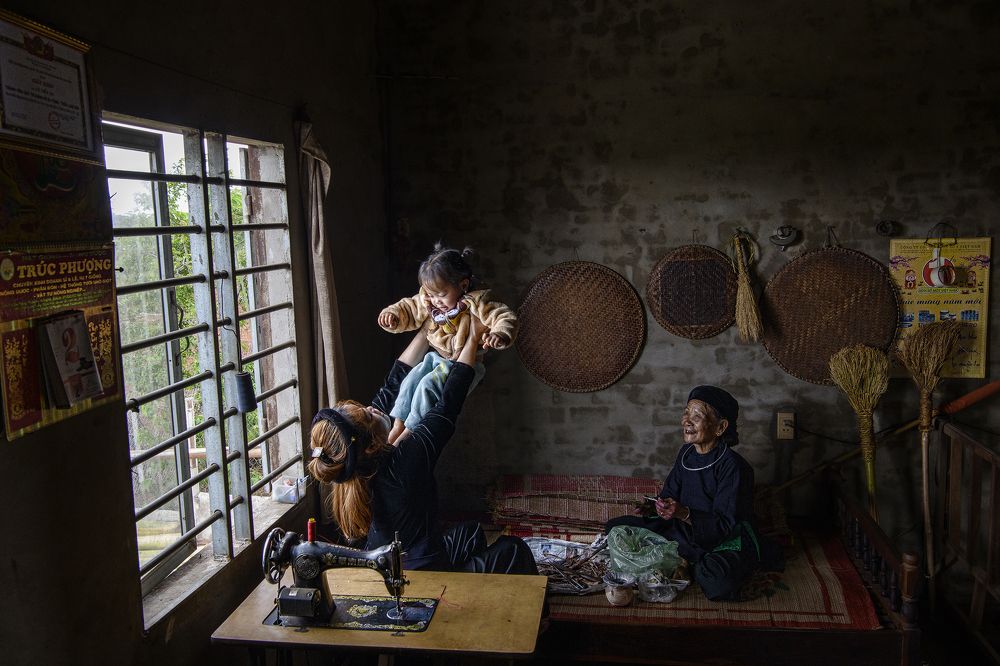 Photograph by Ngọc Vân (Helena Vân) Nguyễn