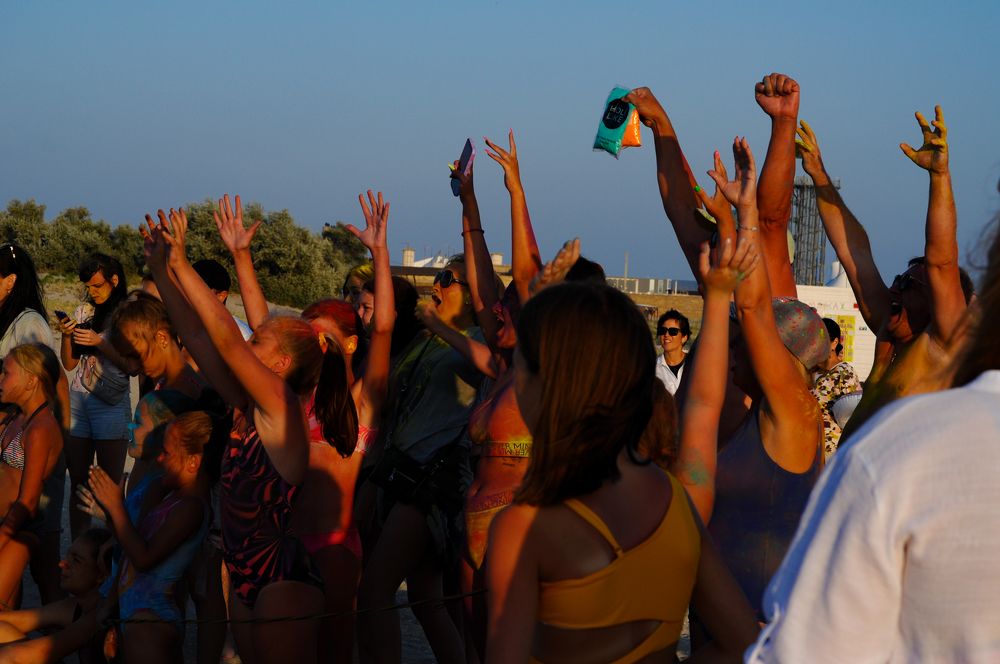 День красок Холи