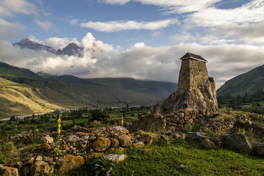 Башня Амирхана