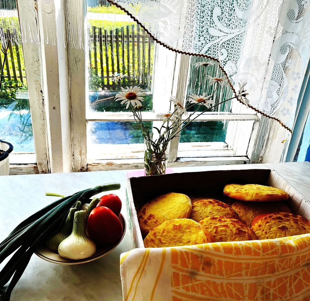 Деревенское утро...ватрушки и ромашки...!