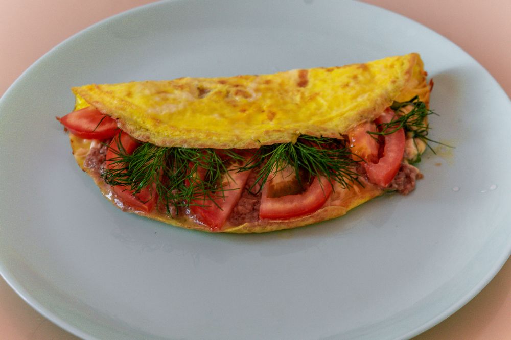 омлет с тунцом