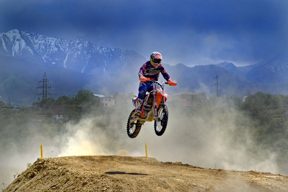 Фотография автора Виктор Репников