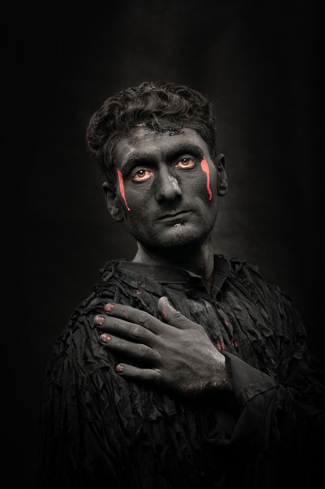 Photograph by Vahid Sabet