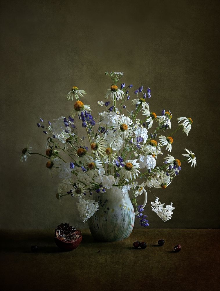 Echinacea белая с фруктами