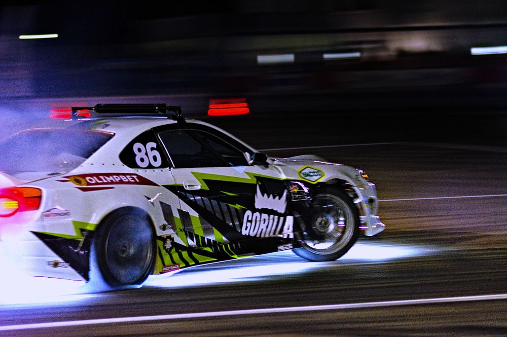 Ночной дрифт