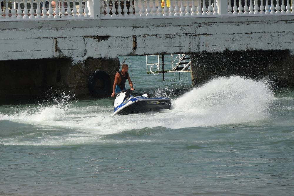 Photograph by Konstantin Kalmykov