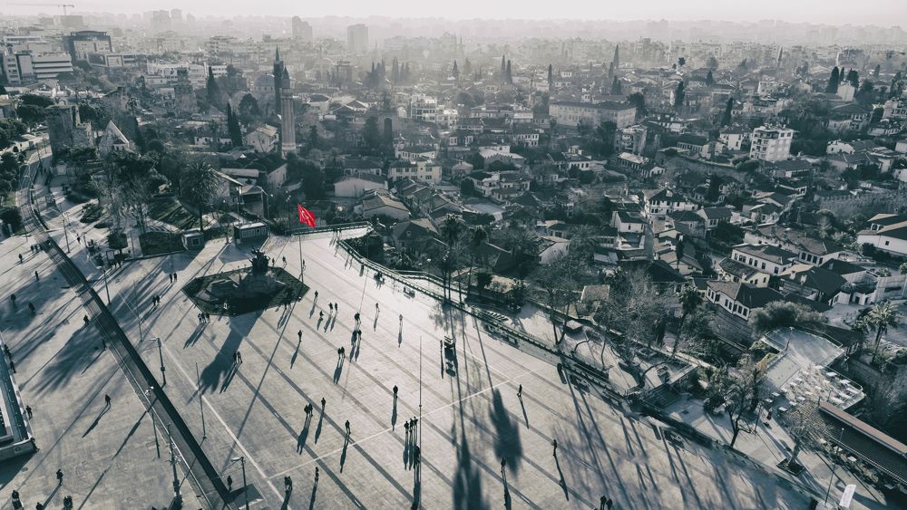 Photograph by Tunc Yagdi