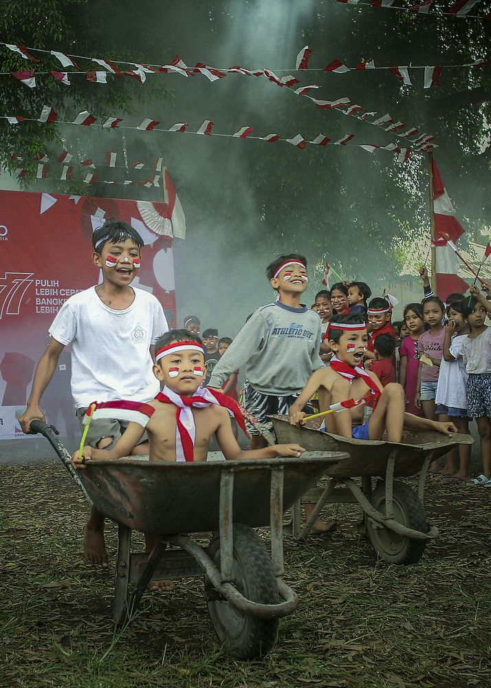 Photograph by dewa putra