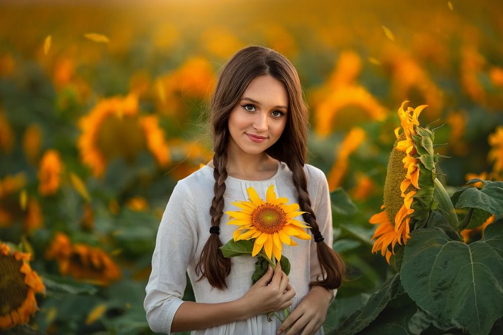 Photograph by Elena Kanaschenko