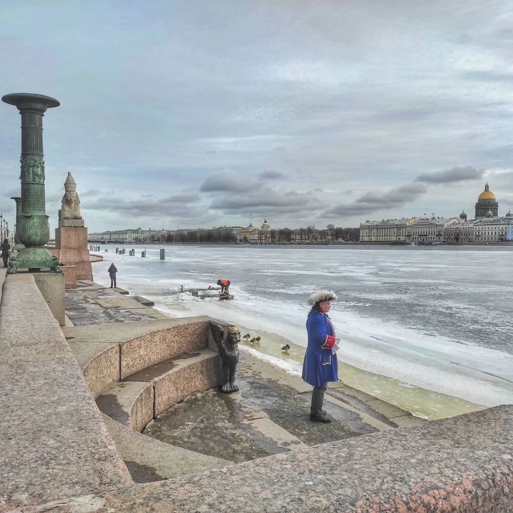 Город на Неве.