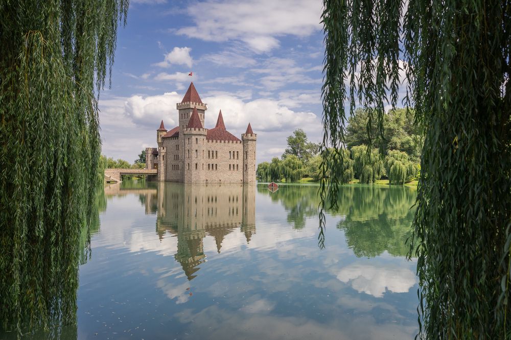 Замок Шато-Эркен