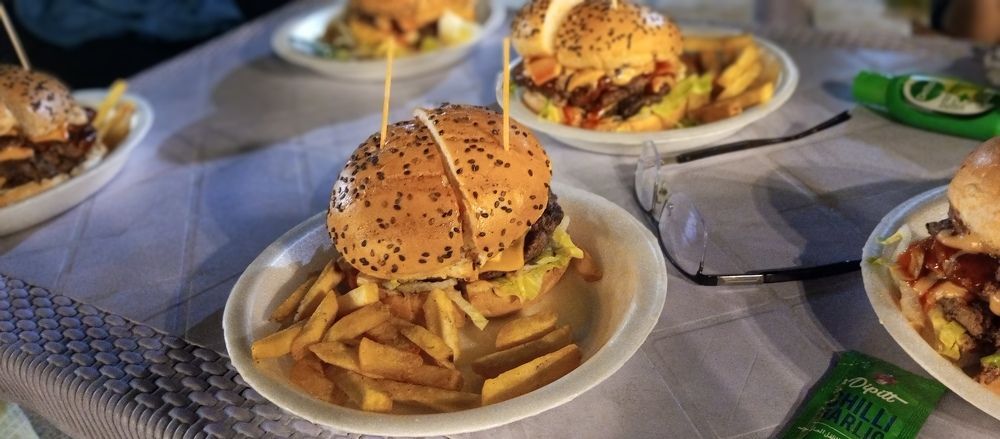 Фотография автора Fawad Hashmi