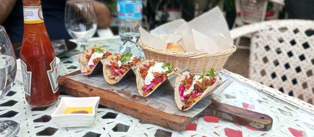 Фотография автора Fawad Hashmi