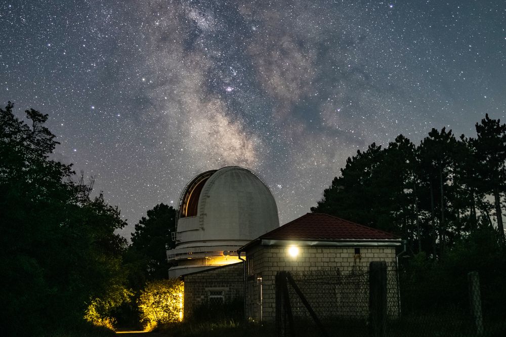Photograph by Tateshi