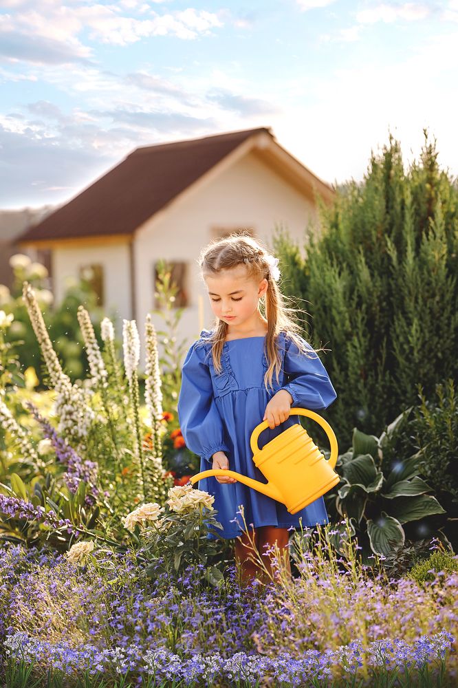 Маленькая помощница