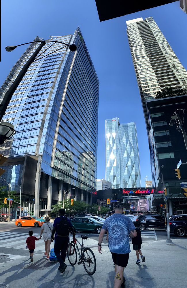 Photograph by Liliana Grup