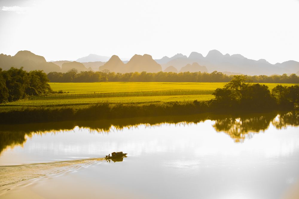 Photograph by Nguyễn Hữu Trung