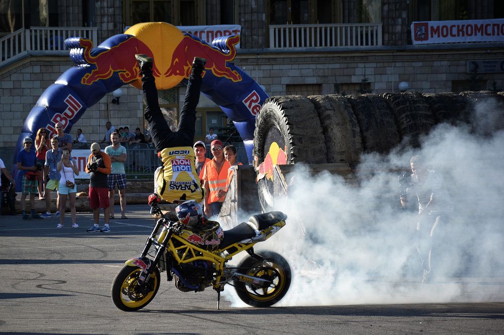 Фотография автора Олег Голубев