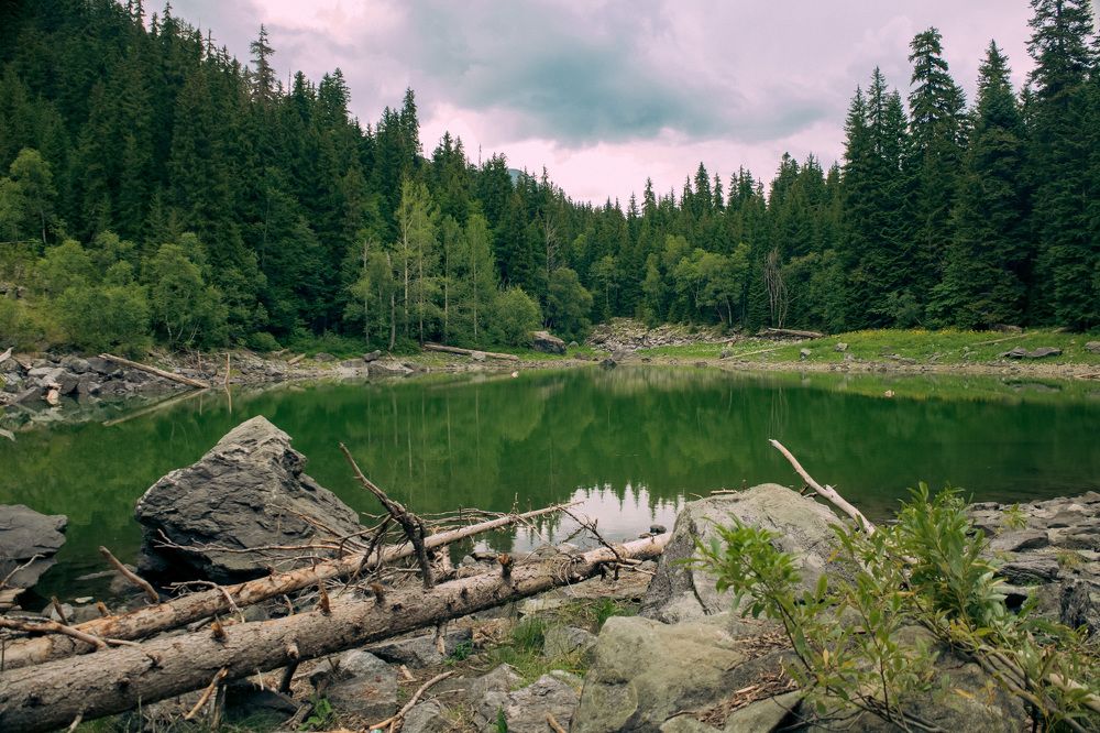 Колдовское озеро