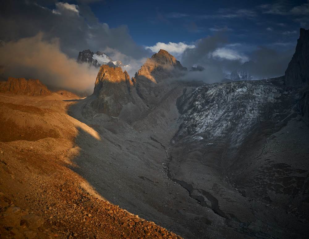 Вид с морены над хижиной Рацека.