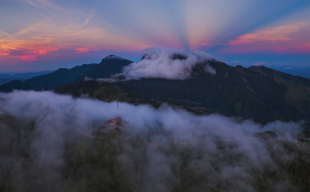 Photograph by Minh Chu Van