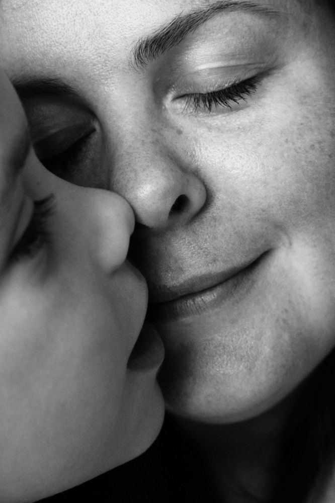 Матулiна пяшчота