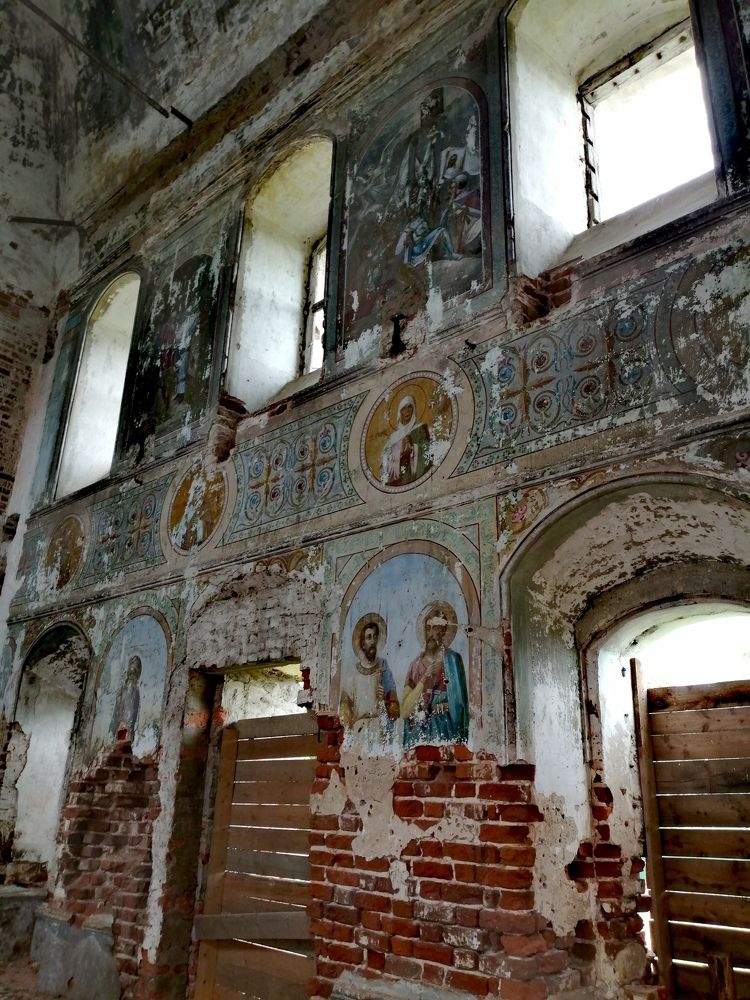 Руины Казанского Храма в Весьегонске