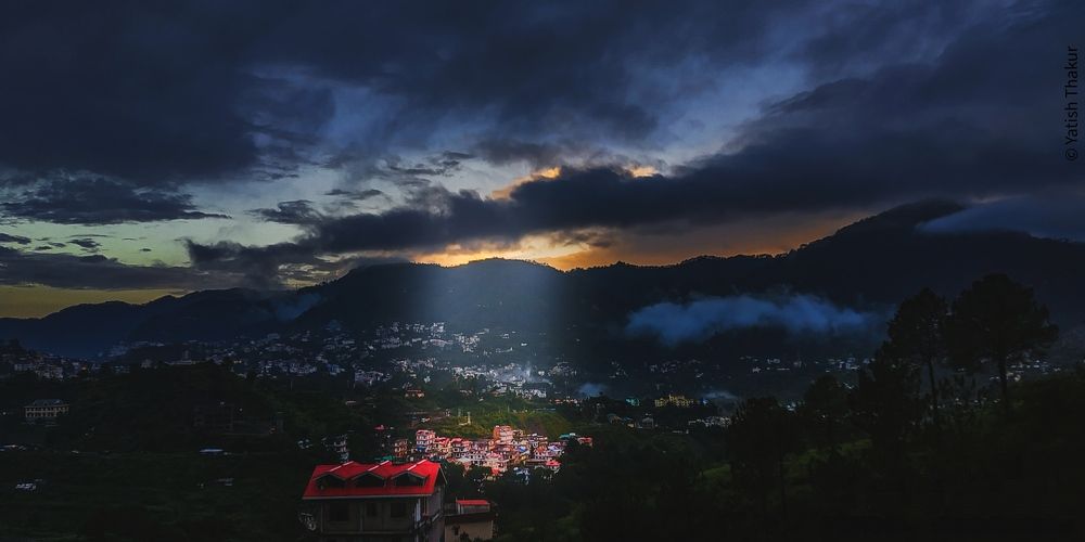 Фотография автора Yatish Thakur