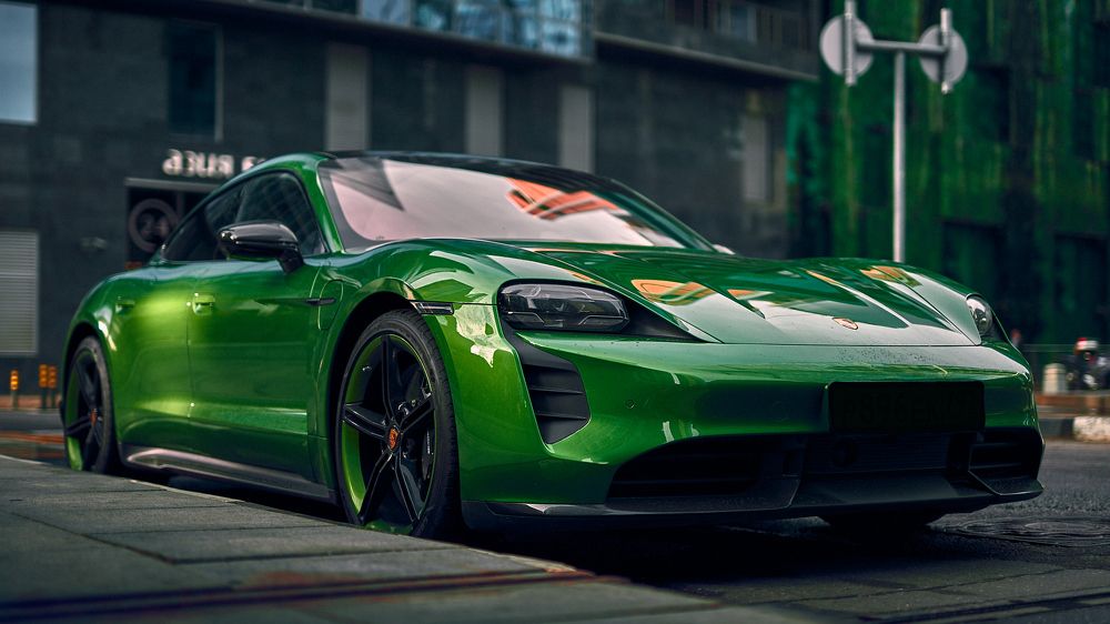 Photograph by Mikhail Khmelevskiy