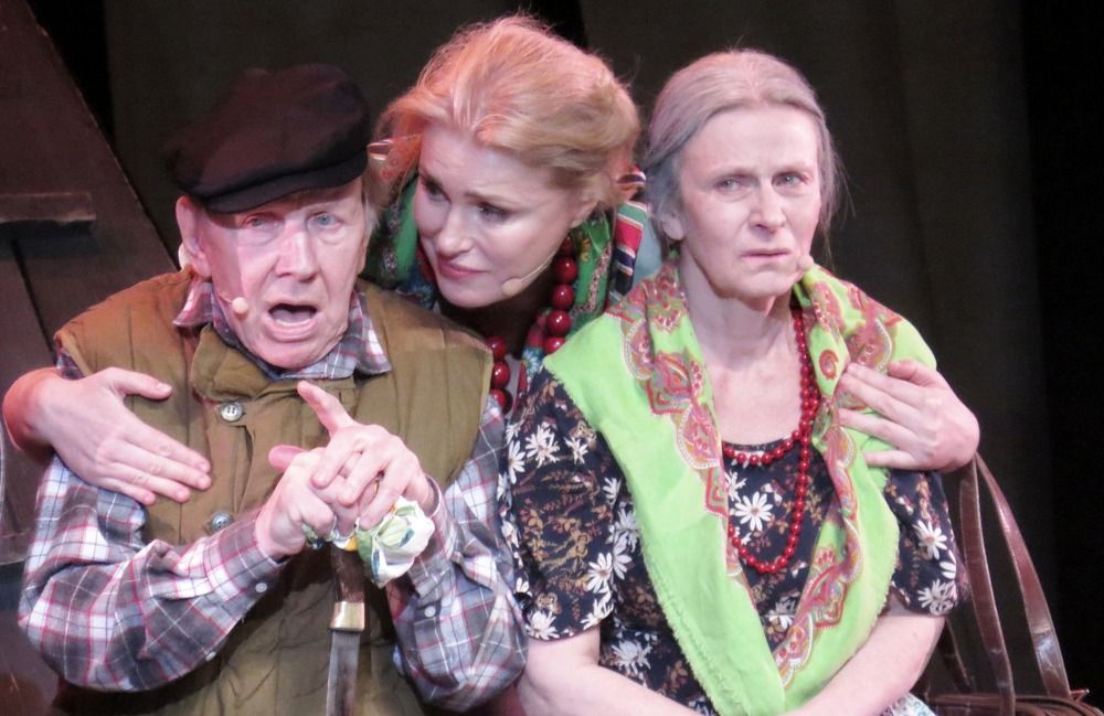 Спектакль "Калина красная"