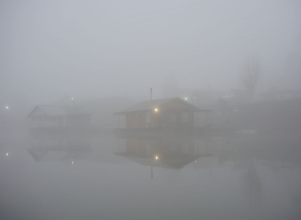 Туманное утро на реке