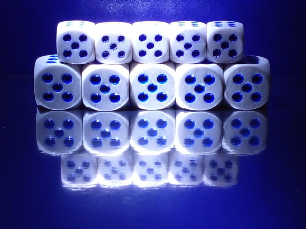 Неоновые кубики. Neon cubes.