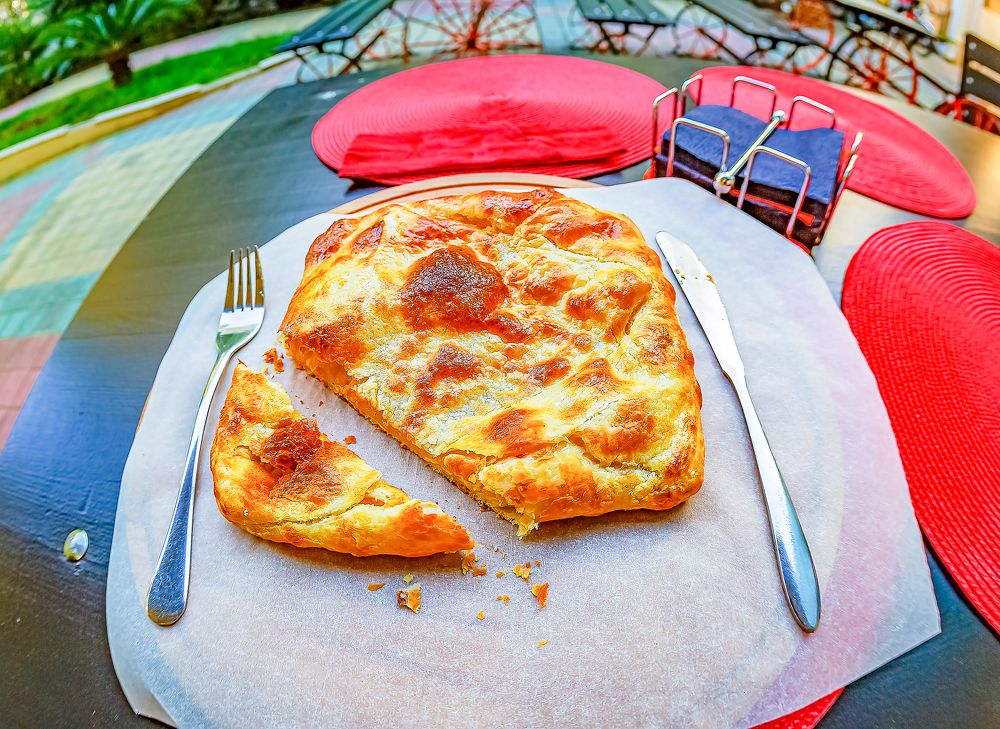 Изумительный хачапури