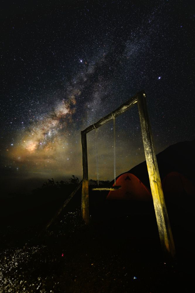 Photograph by Văn Trọng Anh Lê