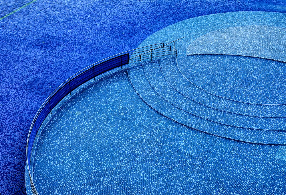 Photograph by Jacky Weckx