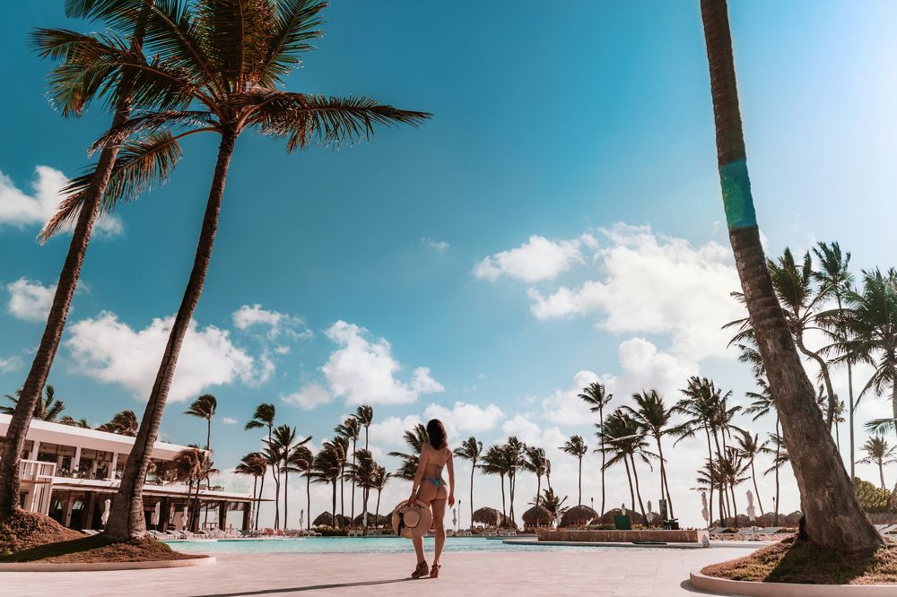 Photograph by Aleksandr Leonov