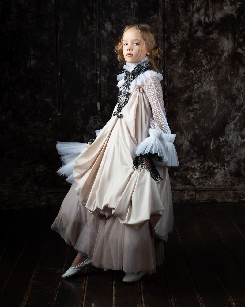 Властимила