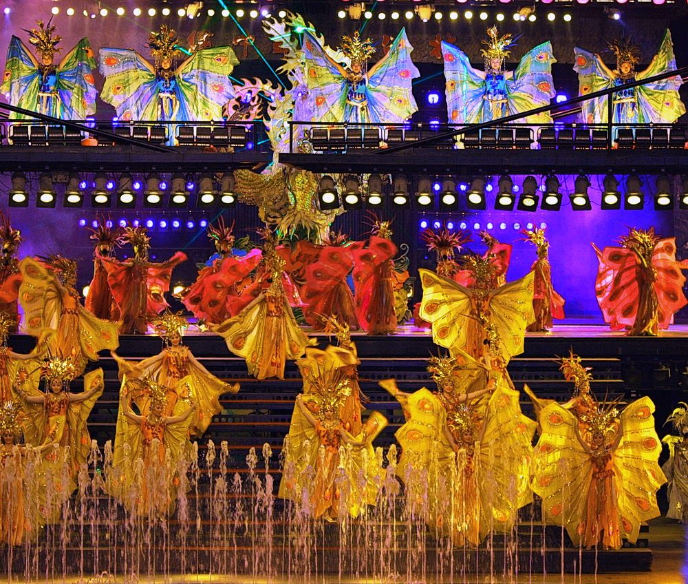 Фотография автора АЛЕКСАНДР ЦЫГЕЛЬНЮК