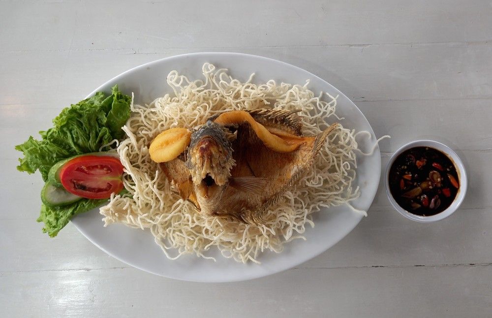 Flying Fried Gourami