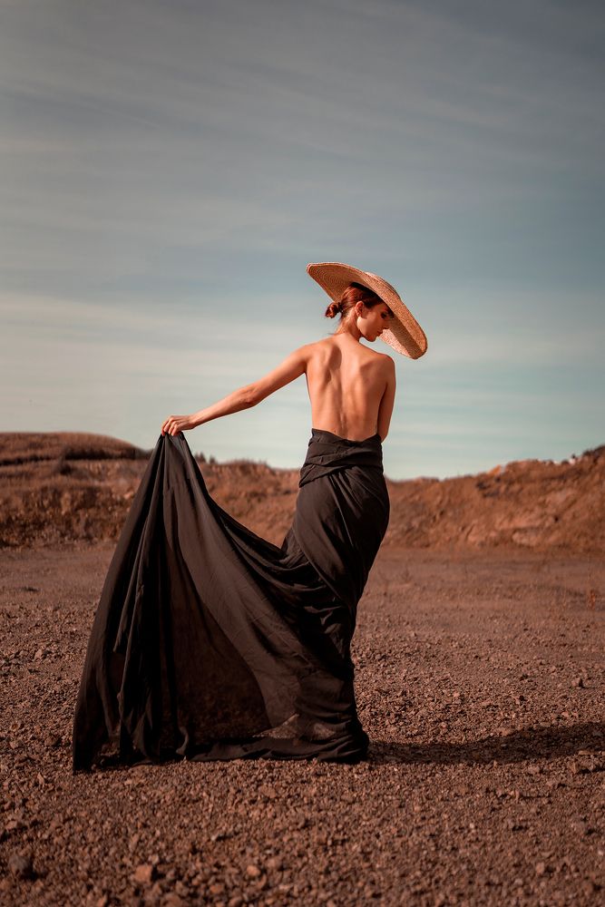 Photograph by Evgeniy Voytik