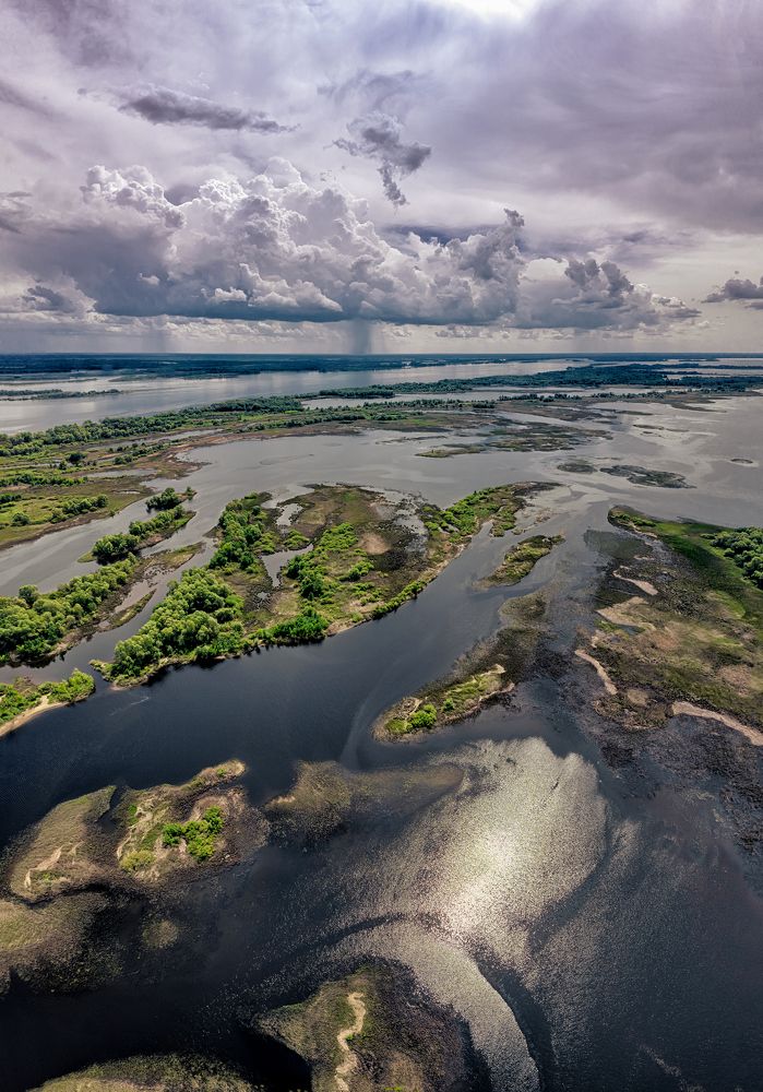 Летний дождь над Волгой