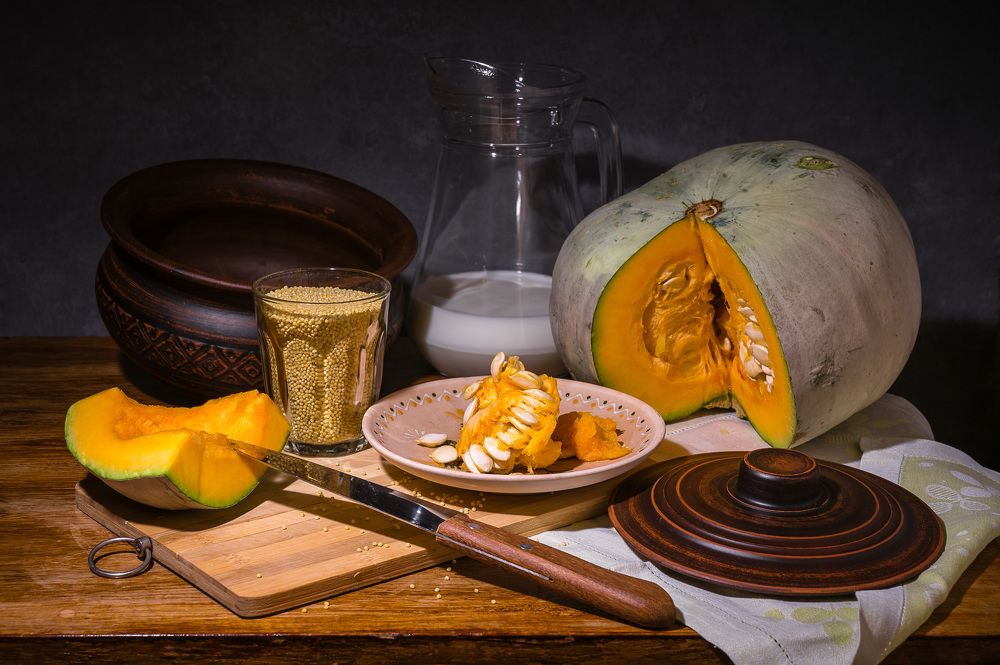 Натюрморт с тыквой и пшеном.